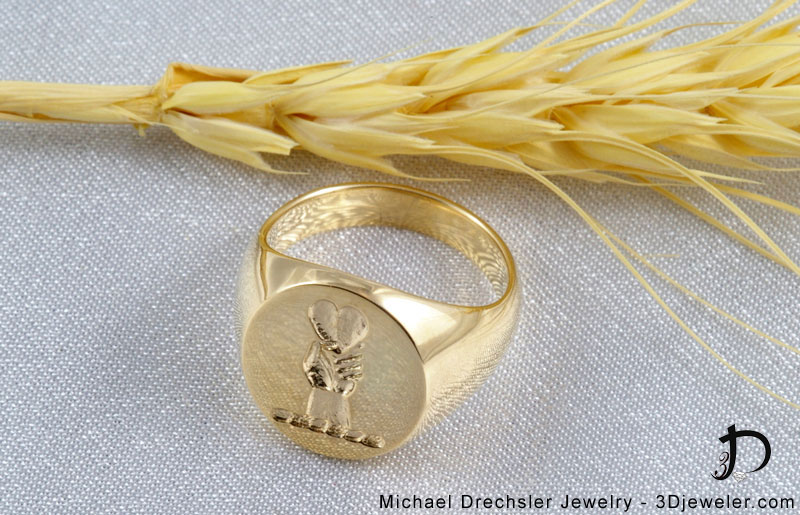 Gold Signet Ring && Pendant with Family Crest